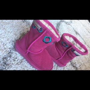 BearPaw children’s boots